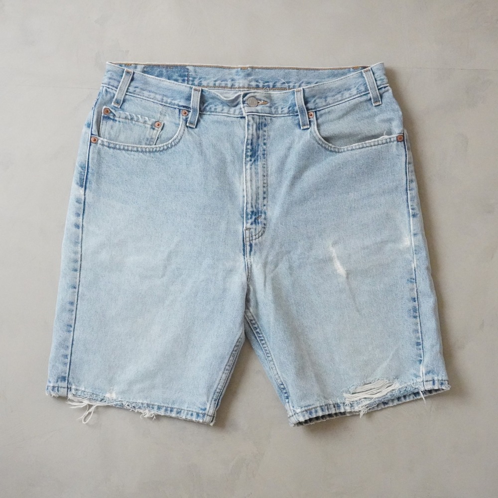 Vintage Levis 505 Denim Shorts W36 Mens Y2K Light Wash Regular Fit Cut Off Jeans